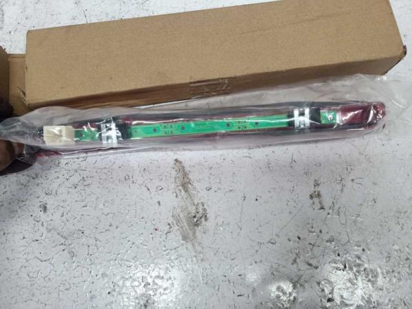 3EME FEU STOP NISSAN QASHQAI 2006-2013 - Vue 2